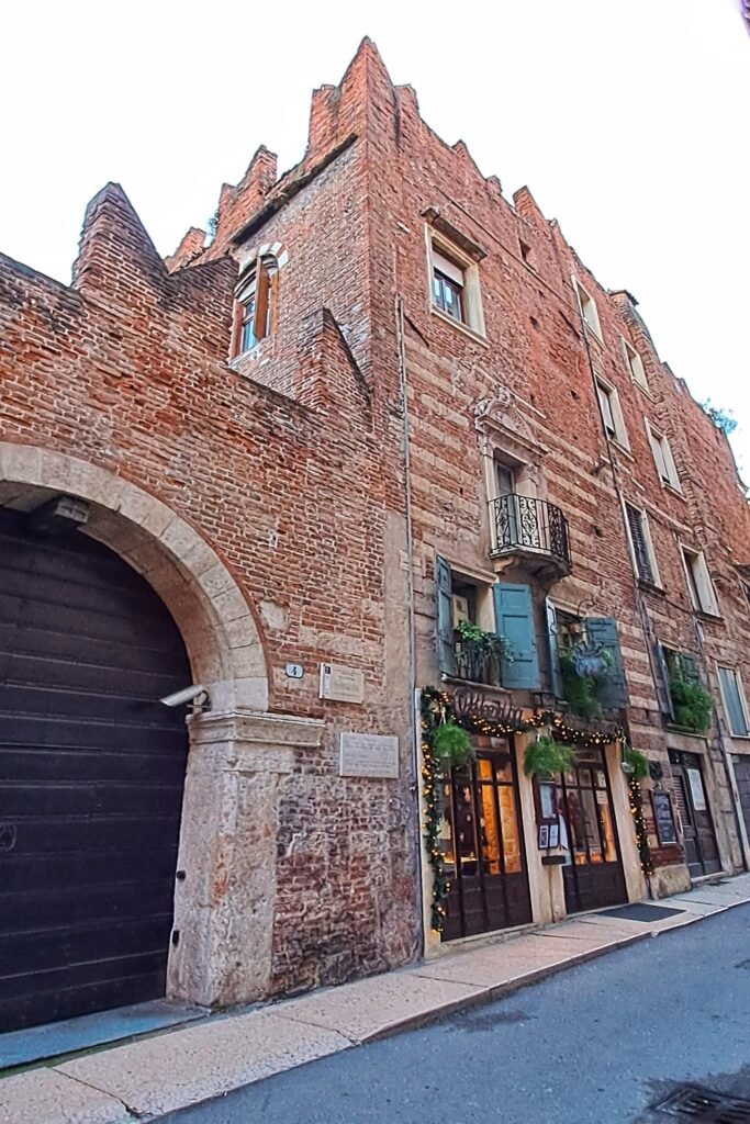 Casa_Romeo_Verona Casa Romeo tour Verona romantica