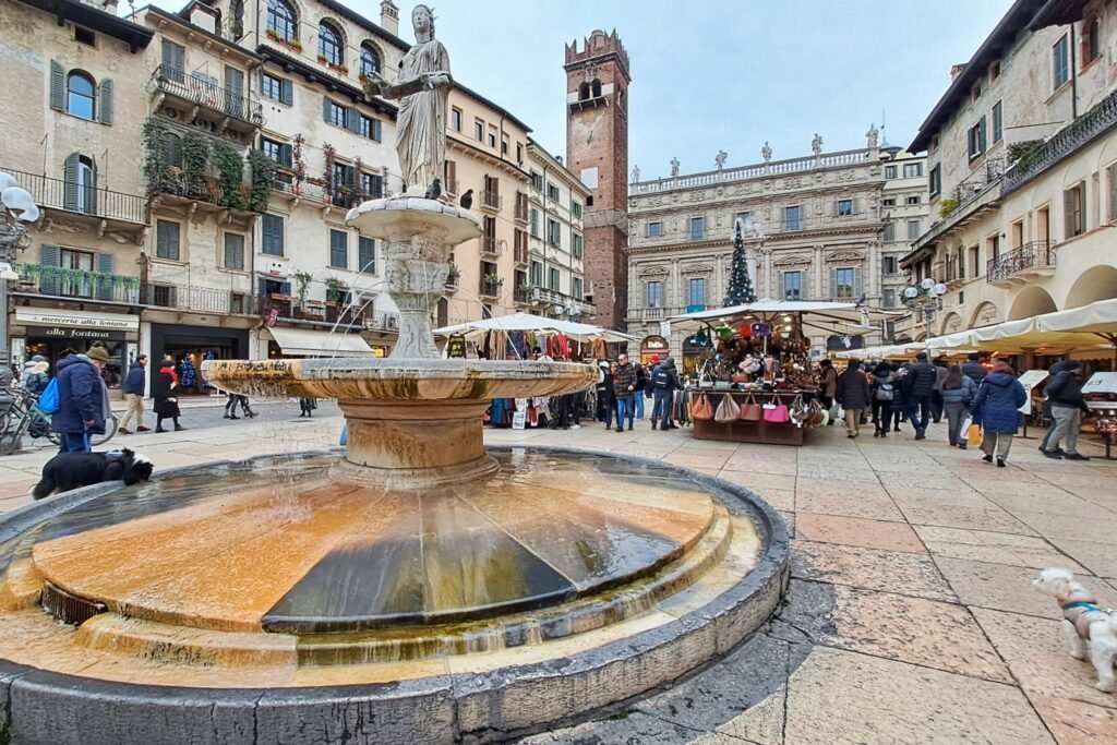 Piazze_Verona_gratis itinerario attrazioni Verona gratuite