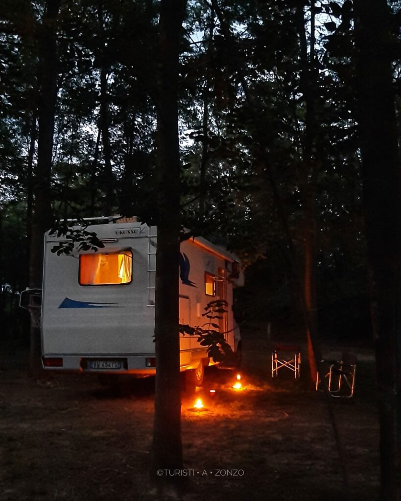 sosta-camper-struttura-agricamper Sosta Agricamper Italia gratis