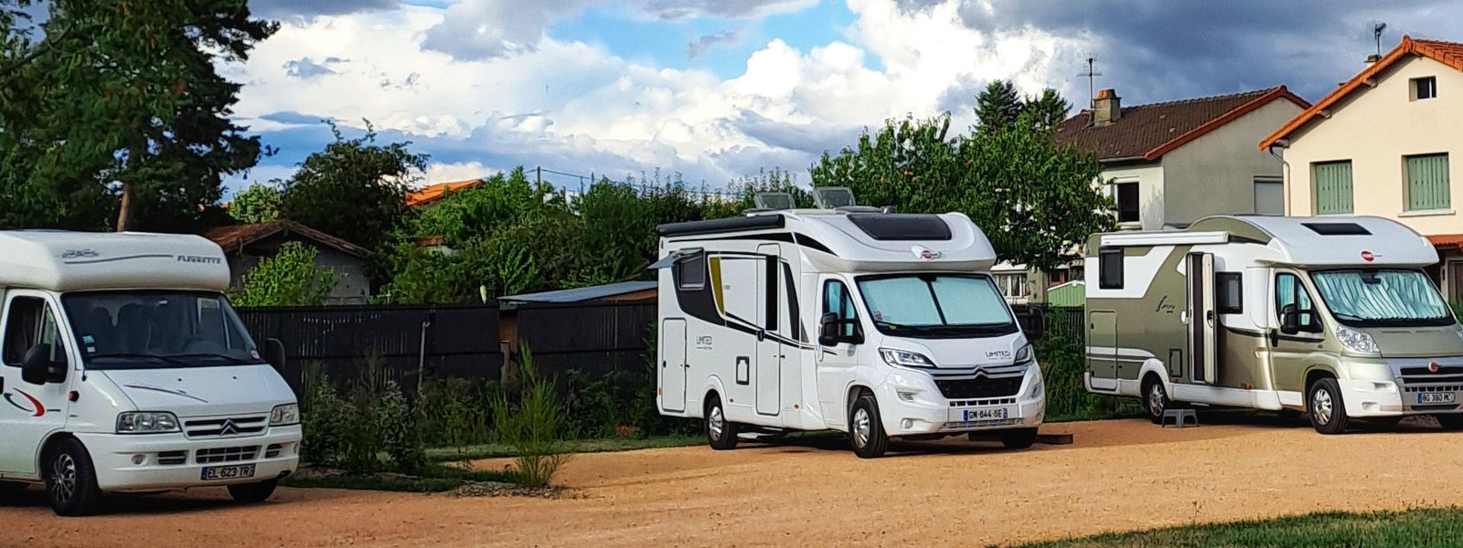 Consigli di viaggio in camper e aree attrezzate