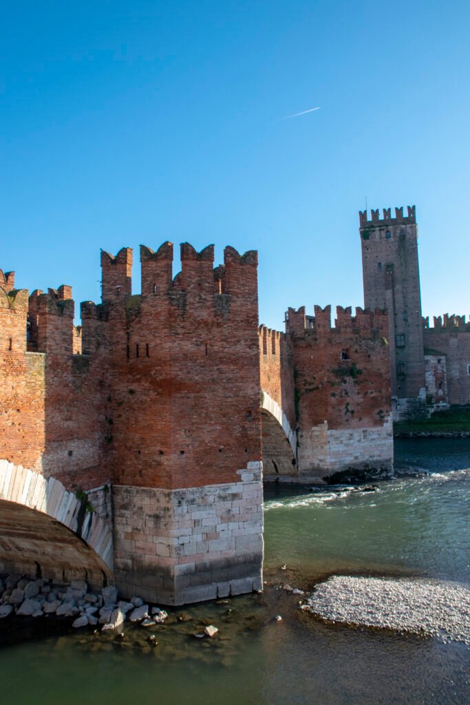 Torri-Castello-Scaligero-Verona Monumenti Gratis a Verona