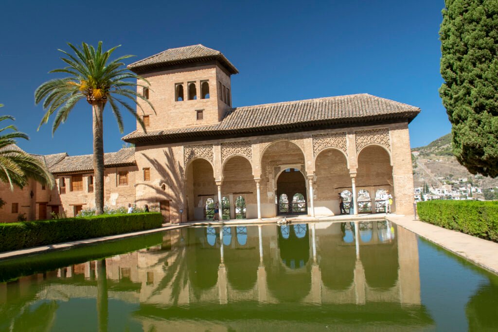 El Partal dentro l'Alhambra di Granada
