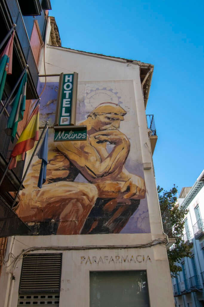 I murales di raul Ruiz a Granada: itinerario Andalusia in camper