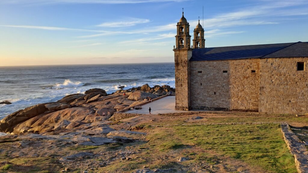 Cammino Muxia-Finisterre: Santuario Virgen de la Barca