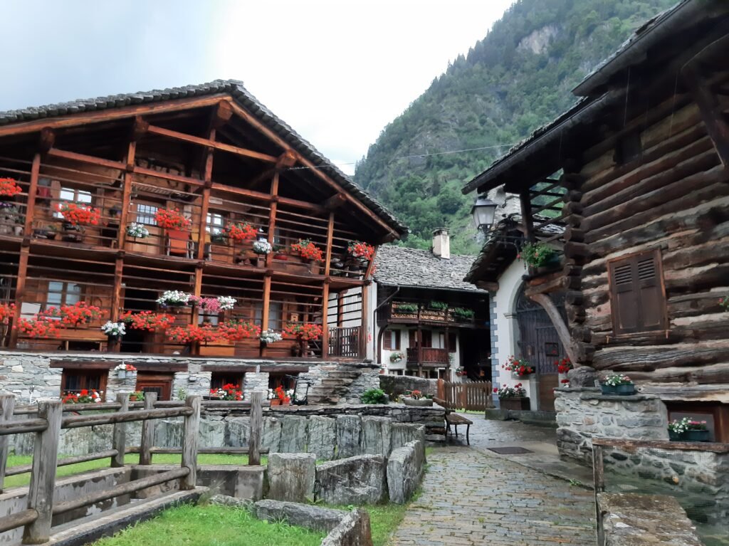 Alagna-Valsesia borghi freschi in Piemonte: Alagna Valsesia