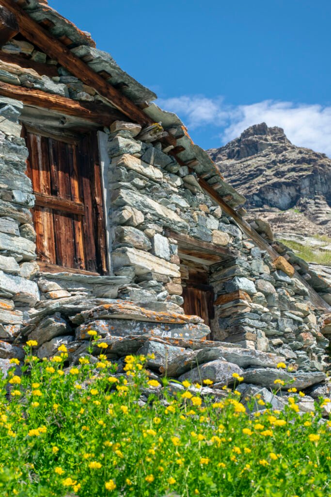 Escursione Grande Anello dei Laghi di Crest: Alpe Forca