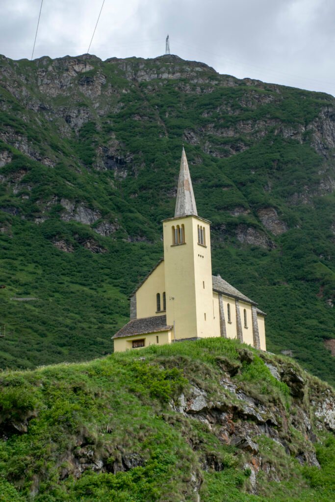 Chiesetta-Riale Visita di Riale, il borgo walser in Val Formazza